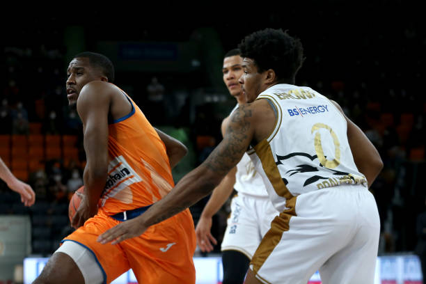 球迷在接受 球迷在接受