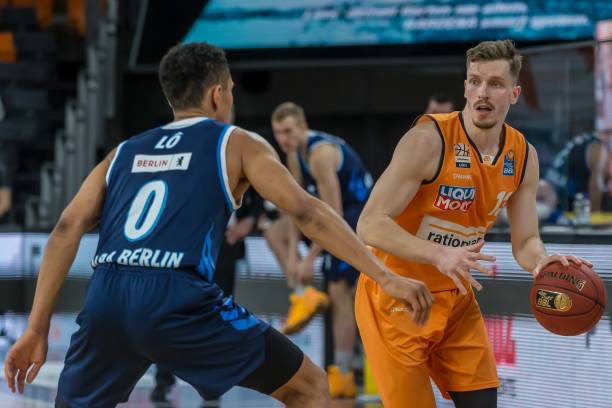 的阵容安排 的阵容安排