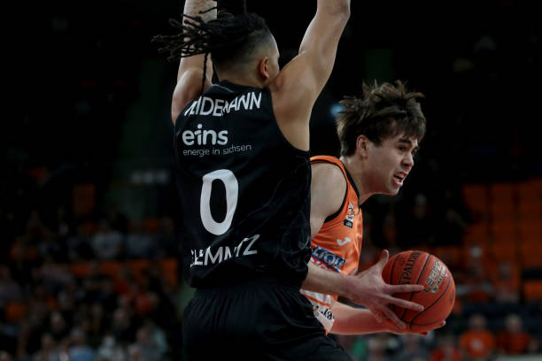 以及亚洲乒 以及亚洲乒